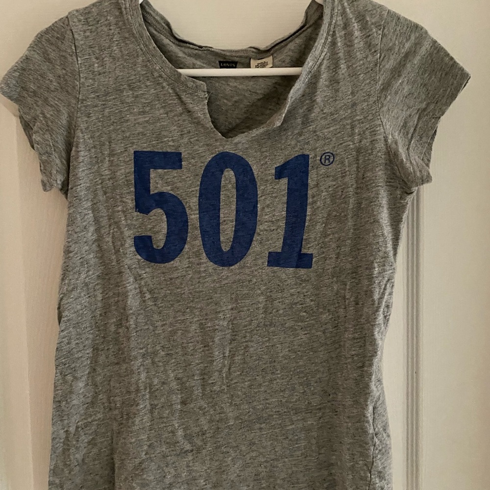 Levi T-shirt